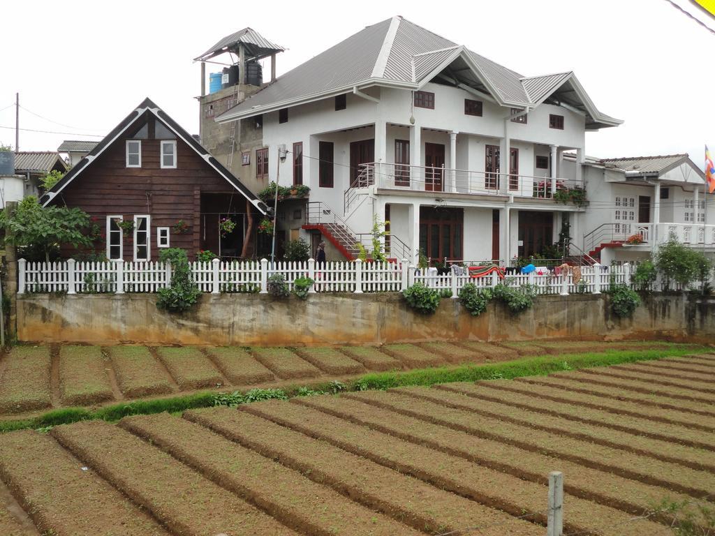 Eranga Guest Hotel นูวาราเอลิยา ภายนอก รูปภาพ